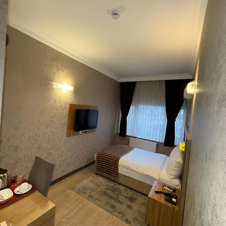 Otel Buyuk