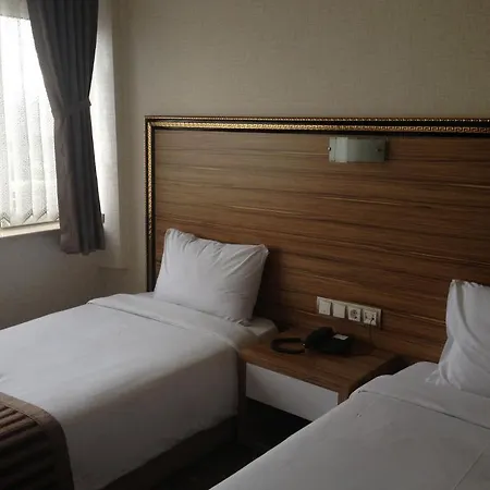 Buyuk Hotel