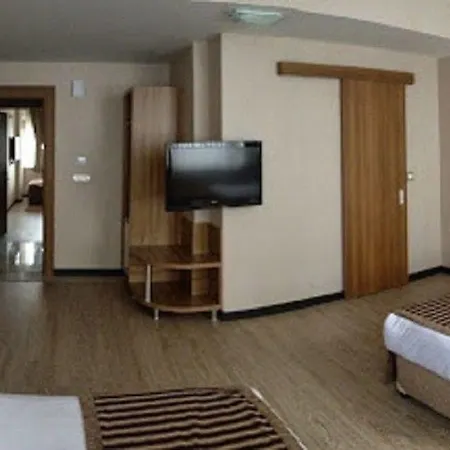 Buyuk Hotel 3*