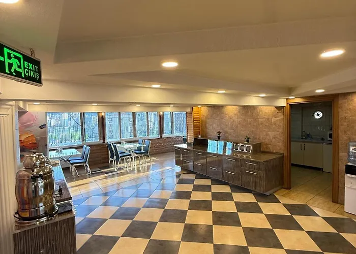 Buyuk 3* קייסרי