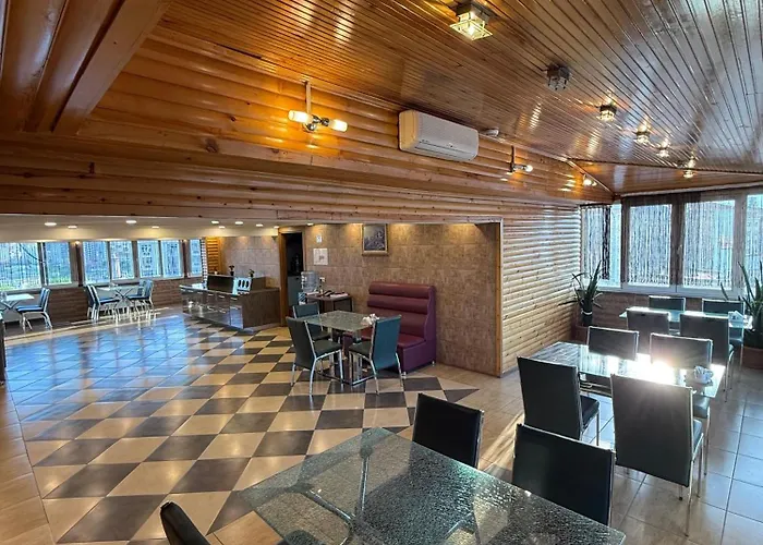 Buyuk 3* קייסרי